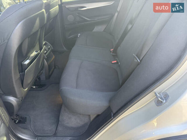 Сірий БМВ Х5, об'ємом двигуна 2.99 л та пробігом 131 тис. км за 27850 $, фото 16 на Automoto.ua