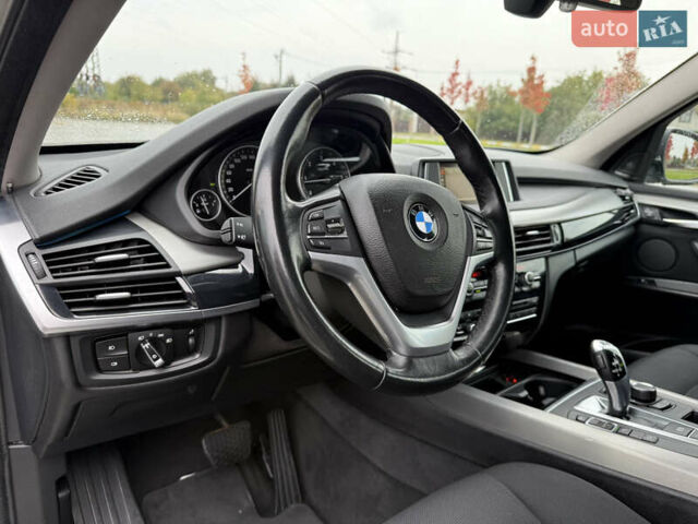 Серый БМВ Х5, объемом двигателя 3 л и пробегом 131 тыс. км за 29350 $, фото 12 на Automoto.ua