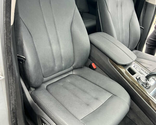 Серый БМВ Х5, объемом двигателя 2 л и пробегом 246 тыс. км за 18850 $, фото 24 на Automoto.ua