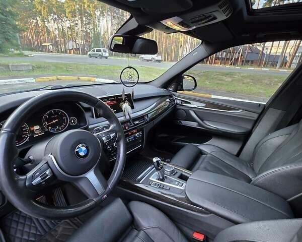 Серый БМВ Х5, объемом двигателя 3 л и пробегом 160 тыс. км за 34500 $, фото 15 на Automoto.ua