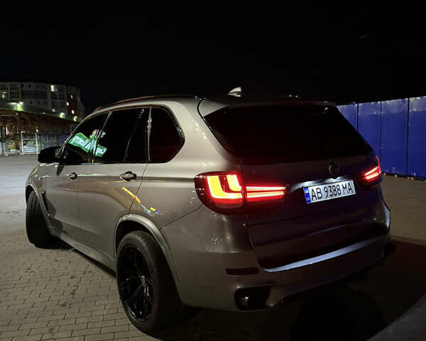 Серый БМВ Х5, объемом двигателя 2.98 л и пробегом 156 тыс. км за 30000 $, фото 4 на Automoto.ua