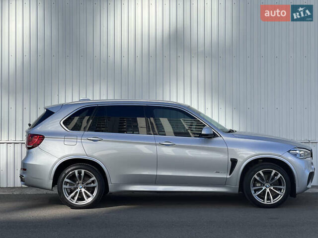 Сірий БМВ Х5, об'ємом двигуна 2.99 л та пробігом 193 тис. км за 27500 $, фото 3 на Automoto.ua