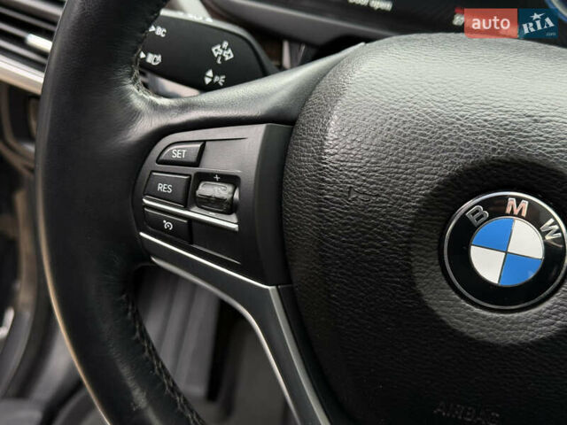 Серый БМВ Х5, объемом двигателя 3 л и пробегом 220 тыс. км за 25300 $, фото 55 на Automoto.ua