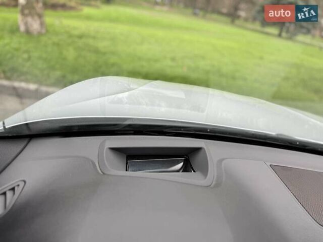 Сірий БМВ Х5, об'ємом двигуна 2.98 л та пробігом 140 тис. км за 27500 $, фото 40 на Automoto.ua