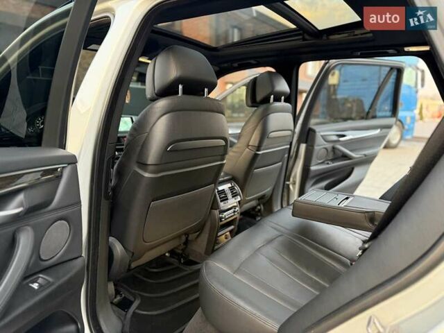 Серый БМВ Х5, объемом двигателя 2.98 л и пробегом 148 тыс. км за 23700 $, фото 69 на Automoto.ua