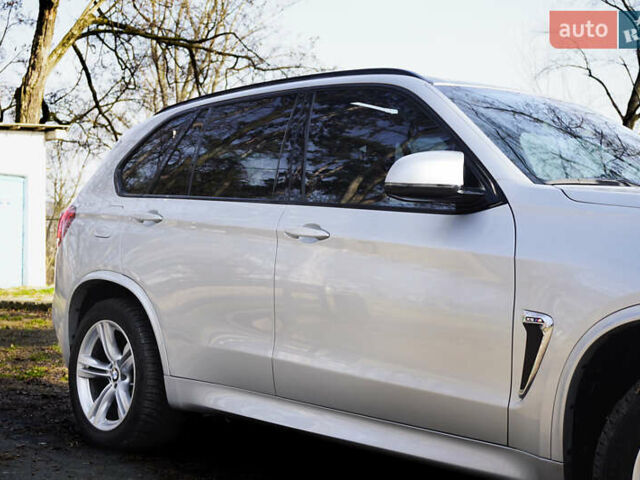 Сірий БМВ Х5, об'ємом двигуна 4.39 л та пробігом 80 тис. км за 33333 $, фото 8 на Automoto.ua