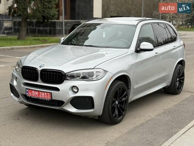 Сірий БМВ Х5, об'ємом двигуна 2.98 л та пробігом 140 тис. км за 27500 $, фото 9 на Automoto.ua