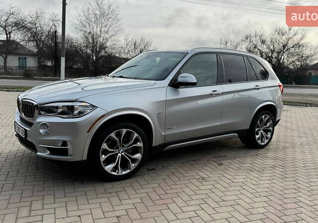 Сірий БМВ Х5, об'ємом двигуна 2.98 л та пробігом 191 тис. км за 26000 $, фото 1 на Automoto.ua