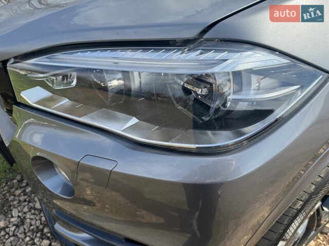 Серый БМВ Х5, объемом двигателя 3 л и пробегом 230 тыс. км за 36000 $, фото 43 на Automoto.ua