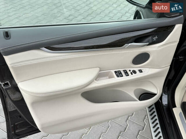 Сірий БМВ Х5, об'ємом двигуна 2 л та пробігом 124 тис. км за 32500 $, фото 19 на Automoto.ua