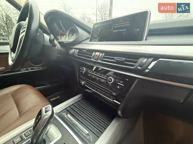 Серый БМВ Х5, объемом двигателя 2 л и пробегом 89 тыс. км за 27000 $, фото 36 на Automoto.ua