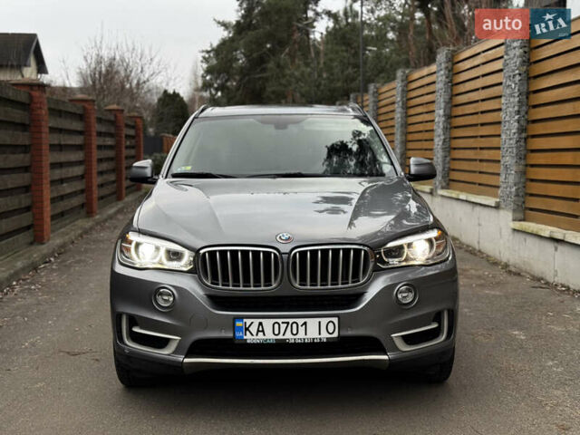 Серый БМВ Х5, объемом двигателя 3 л и пробегом 127 тыс. км за 19700 $, фото 2 на Automoto.ua
