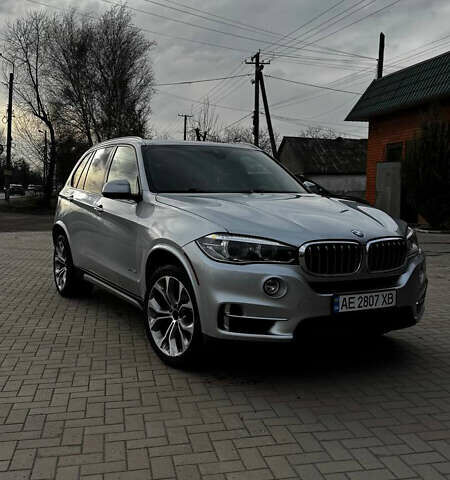 Сірий БМВ Х5, об'ємом двигуна 2.98 л та пробігом 191 тис. км за 26000 $, фото 4 на Automoto.ua