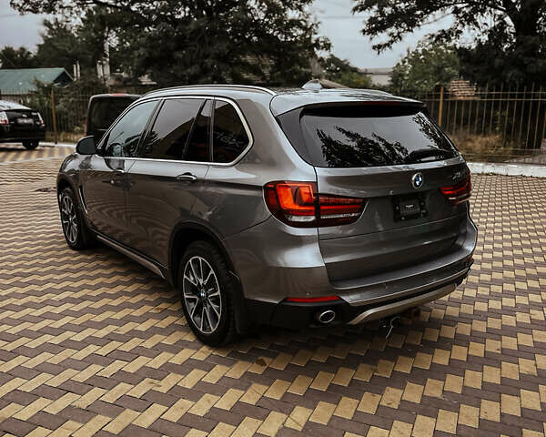 Серый БМВ Х5, объемом двигателя 0 л и пробегом 228 тыс. км за 24900 $, фото 4 на Automoto.ua