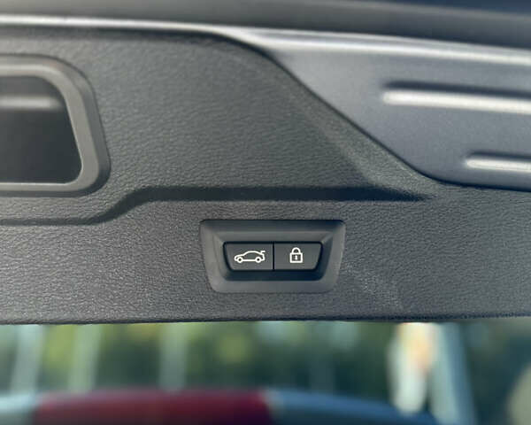 Серый БМВ Х5, объемом двигателя 2 л и пробегом 176 тыс. км за 29900 $, фото 13 на Automoto.ua