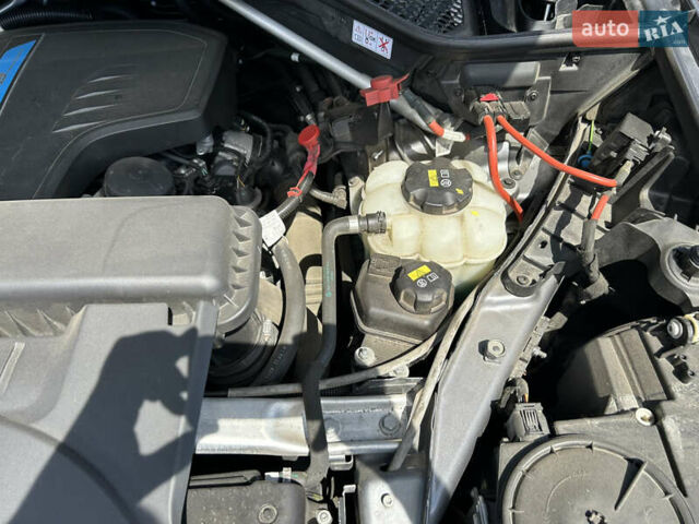 Сірий БМВ Х5, об'ємом двигуна 2 л та пробігом 136 тис. км за 31000 $, фото 54 на Automoto.ua