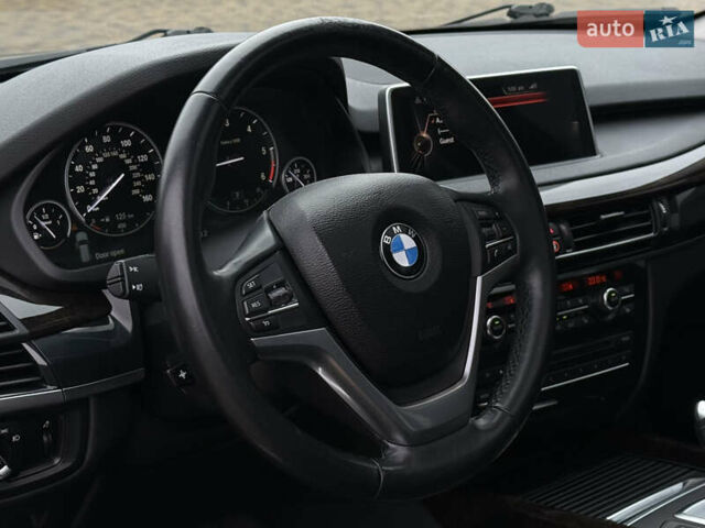 Серый БМВ Х5, объемом двигателя 3 л и пробегом 220 тыс. км за 25300 $, фото 44 на Automoto.ua