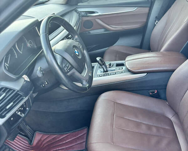 Серый БМВ Х5, объемом двигателя 2 л и пробегом 112 тыс. км за 25200 $, фото 20 на Automoto.ua