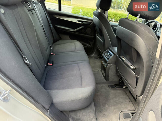 Серый БМВ Х5, объемом двигателя 2.99 л и пробегом 131 тыс. км за 28350 $, фото 24 на Automoto.ua