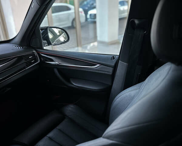 Серый БМВ Х5, объемом двигателя 0 л и пробегом 170 тыс. км за 24900 $, фото 10 на Automoto.ua