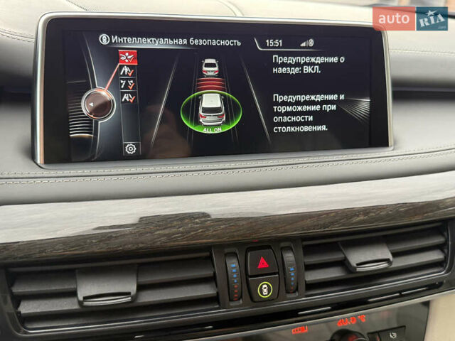 Сірий БМВ Х5, об'ємом двигуна 2 л та пробігом 124 тис. км за 32500 $, фото 26 на Automoto.ua