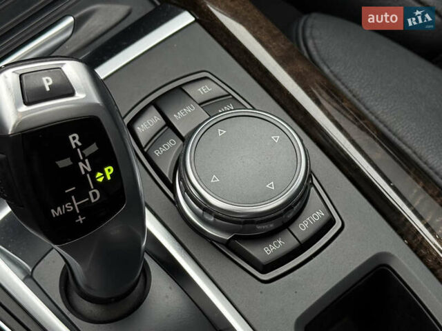 Серый БМВ Х5, объемом двигателя 3 л и пробегом 220 тыс. км за 25300 $, фото 51 на Automoto.ua