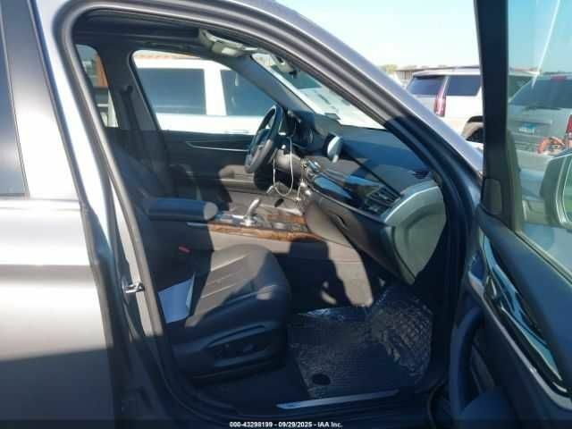 Сірий БМВ Х5, об'ємом двигуна 3 л та пробігом 54 тис. км за 6400 $, фото 4 на Automoto.ua