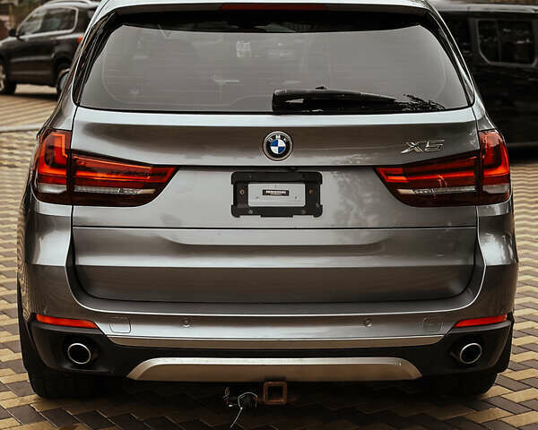 Серый БМВ Х5, объемом двигателя 0 л и пробегом 228 тыс. км за 24900 $, фото 3 на Automoto.ua