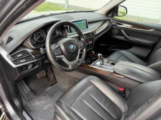 Серый БМВ Х5, объемом двигателя 3 л и пробегом 73 тыс. км за 6800 $, фото 8 на Automoto.ua