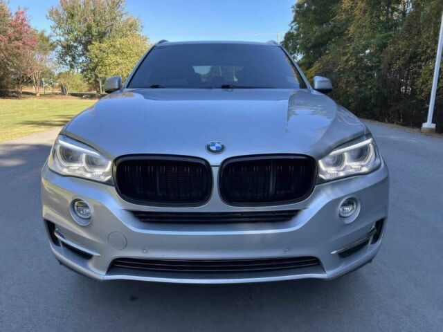 Сірий БМВ Х5, об'ємом двигуна 3 л та пробігом 74 тис. км за 18600 $, фото 1 на Automoto.ua