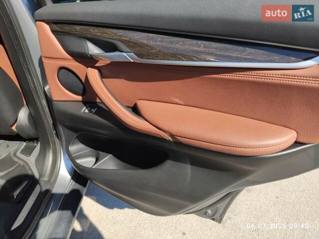 Серый БМВ Х5, объемом двигателя 2.99 л и пробегом 127 тыс. км за 41000 $, фото 8 на Automoto.ua