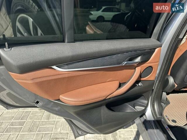 Серый БМВ Х5, объемом двигателя 2.99 л и пробегом 140 тыс. км за 42000 $, фото 17 на Automoto.ua