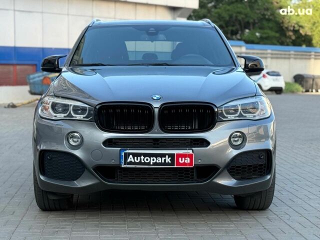 Серый БМВ Х5, объемом двигателя 2 л и пробегом 137 тыс. км за 36990 $, фото 1 на Automoto.ua