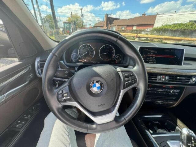 Серый БМВ Х5, объемом двигателя 3 л и пробегом 70 тыс. км за 17000 $, фото 8 на Automoto.ua