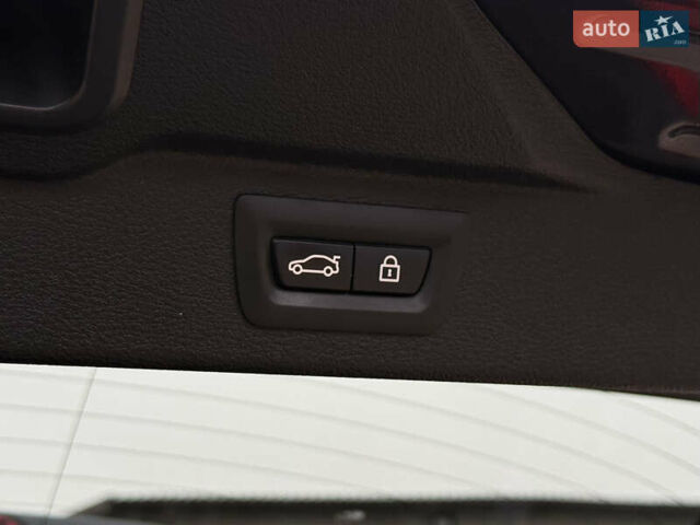 Серый БМВ Х5, объемом двигателя 3 л и пробегом 220 тыс. км за 25300 $, фото 69 на Automoto.ua