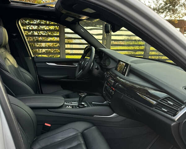 Сірий БМВ Х5, об'ємом двигуна 4.39 л та пробігом 78 тис. км за 32999 $, фото 9 на Automoto.ua