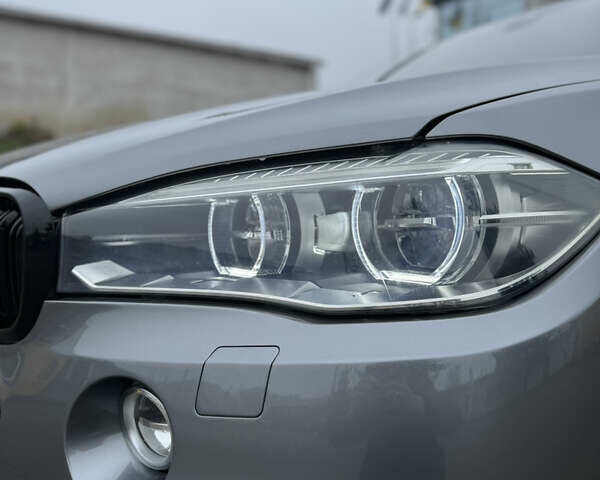 Серый БМВ Х5, объемом двигателя 2.99 л и пробегом 154 тыс. км за 36500 $, фото 10 на Automoto.ua