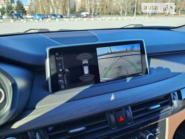 Сірий БМВ Х5, об'ємом двигуна 2 л та пробігом 62 тис. км за 42000 $, фото 2 на Automoto.ua