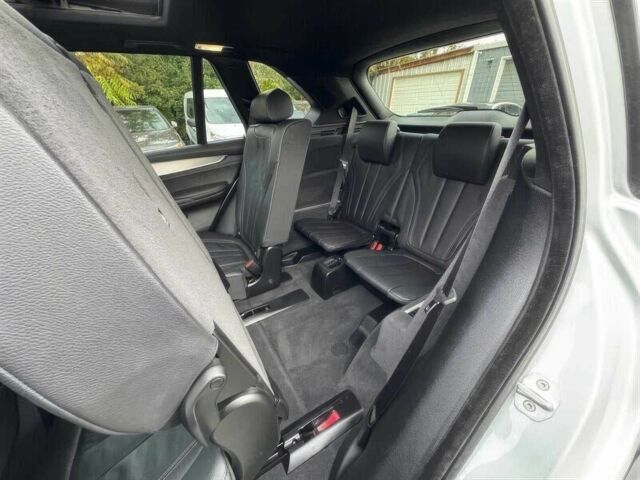 Серый БМВ Х5, объемом двигателя 3 л и пробегом 54 тыс. км за 8700 $, фото 10 на Automoto.ua