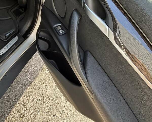 Серый БМВ Х5, объемом двигателя 2.98 л и пробегом 129 тыс. км за 25500 $, фото 14 на Automoto.ua