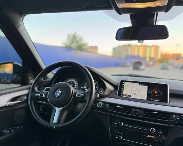 Серый БМВ Х5, объемом двигателя 2.99 л и пробегом 299 тыс. км за 28800 $, фото 31 на Automoto.ua