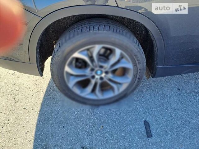 Сірий БМВ Х5, об'ємом двигуна 2 л та пробігом 62 тис. км за 42000 $, фото 8 на Automoto.ua