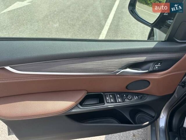 Серый БМВ Х5, объемом двигателя 2.98 л и пробегом 96 тыс. км за 40000 $, фото 22 на Automoto.ua