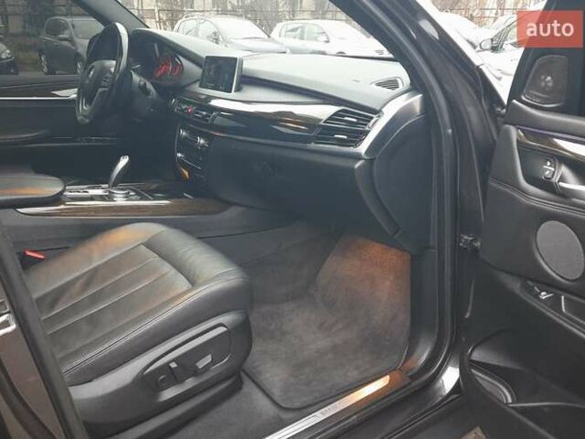 Серый БМВ Х5, объемом двигателя 3 л и пробегом 229 тыс. км за 27499 $, фото 53 на Automoto.ua