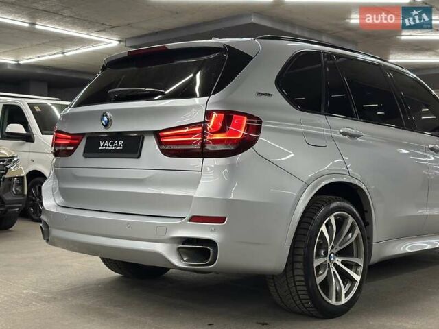 Серый БМВ Х5, объемом двигателя 2 л и пробегом 115 тыс. км за 27500 $, фото 9 на Automoto.ua