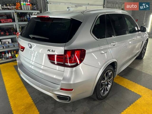 Сірий БМВ Х5, об'ємом двигуна 2.98 л та пробігом 158 тис. км за 25800 $, фото 5 на Automoto.ua