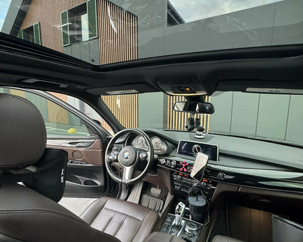 БМВ Х5 2017 в Днепре (Днепропетровске) на Automoto.ua Серый БМВ Х5, объемом двигателя 2.98 л и пробегом 140 тыс. км за 33500 $, фото 13 на Automoto.ua