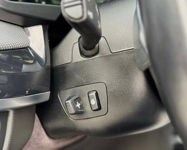 Серый БМВ Х5, объемом двигателя 2.99 л и пробегом 299 тыс. км за 28800 $, фото 15 на Automoto.ua