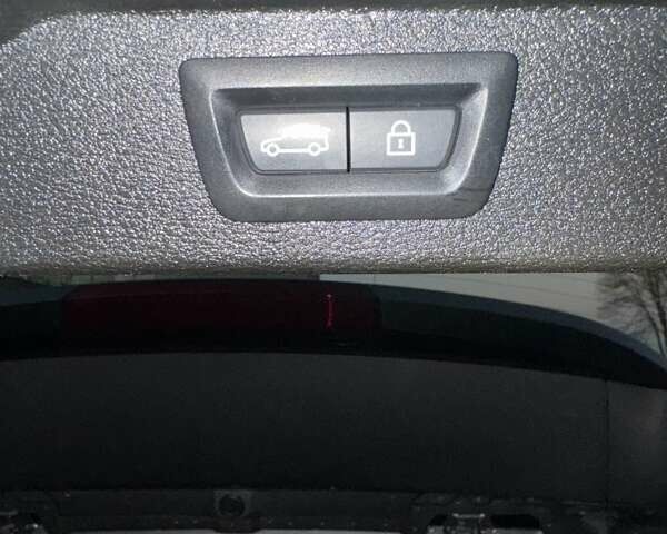 Сірий БМВ Х5, об'ємом двигуна 2.99 л та пробігом 195 тис. км за 38500 $, фото 15 на Automoto.ua