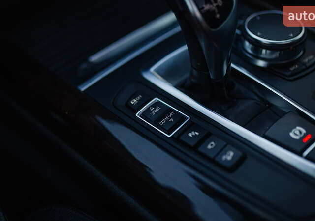 Серый БМВ Х5, объемом двигателя 2.98 л и пробегом 141 тыс. км за 29500 $, фото 23 на Automoto.ua